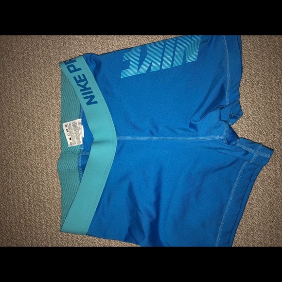 Nike Pants - Nike Pro shorts